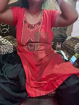 Tameesh sexy mistress online show from 8, 3, 2026