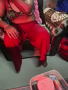 Snapshot of Tameesh_sexy_mistress chatting on 27, 4, 2026 Tameesh sexy mistress online show from 27, 4, 2026