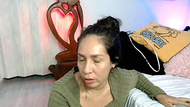 naihroby online show from 17, 2, 2026