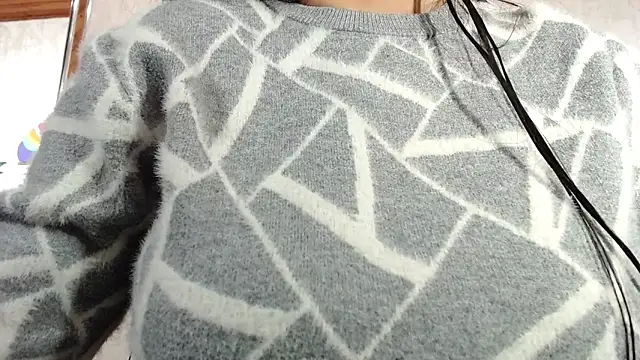 Snapshot of CarolineBrunx chatting on 19, 11, 2025 CarolineBrunx online show from 19, 11, 2025