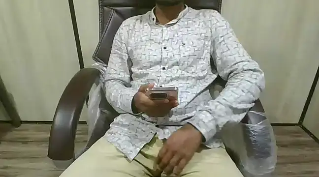 Ishan003 online show from 4, 12, 2024