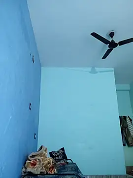 Snapshot of Ishan003 chatting on 5, 12, 2025 Ishan003 online show from 5, 12, 2025