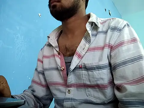 Snapshot of Ishan003 chatting on 19, 12, 2025 Ishan003 online show from 19, 12, 2025