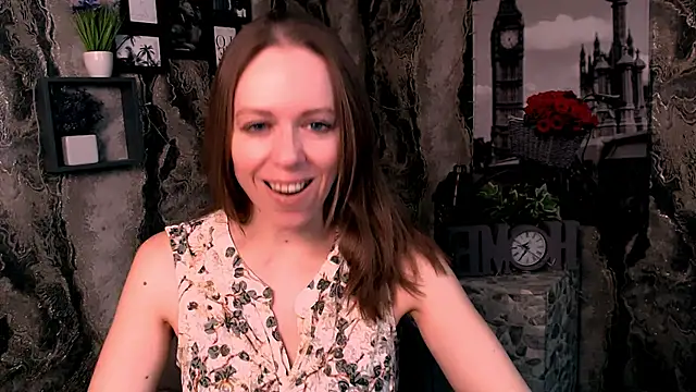 GloriaSi  online show from 1, 12, 2025