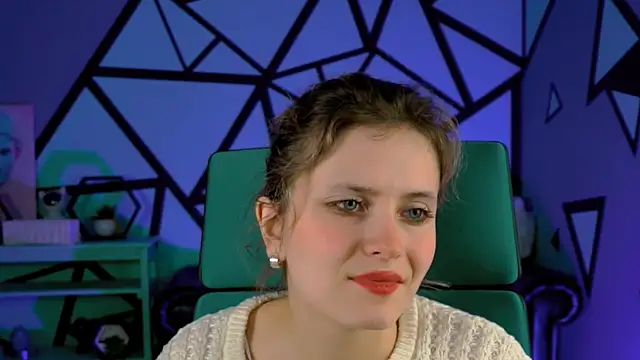 Snapshot of LolaAsmus chatting on 4, 12, 2024 LolaAsmus online show from 4, 12, 2024