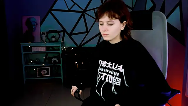 Snapshot of LolaAsmus chatting on 13, 3, 2025 LolaAsmus online show from 13, 3, 2025