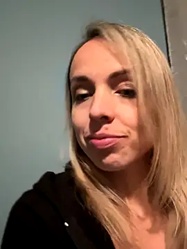 Annelibre online show from 5, 10, 2025