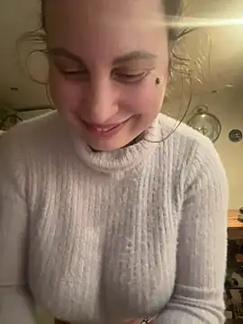 Snapshot of Yanacool007 chatting on 3, 2, 2026 Yanacool007 online show from 3, 2, 2026