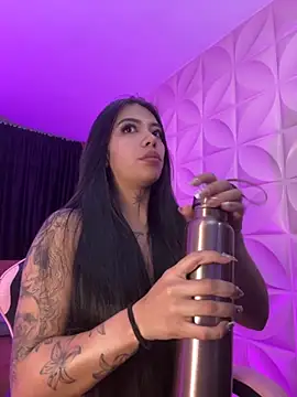 NattGomez online show from 25, 9, 2025