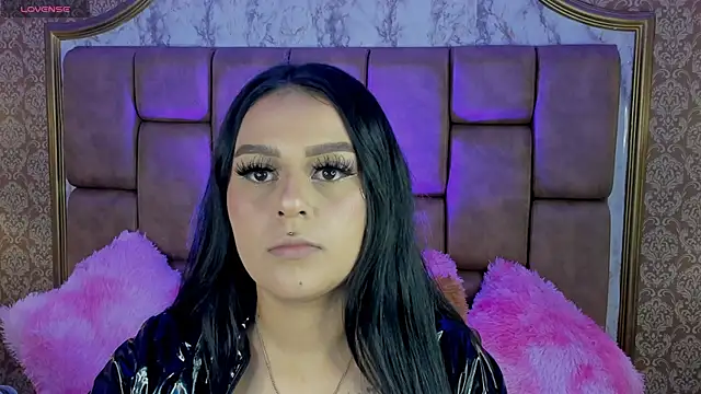 SoffiQueen online show from 25, 9, 2025