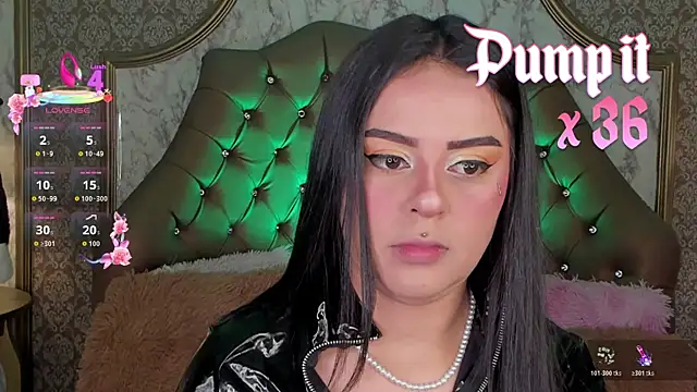 SoffiQueen online show from 18, 5, 2026