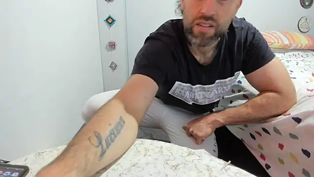 Antoniohot2024 online show from 7, 12, 2024