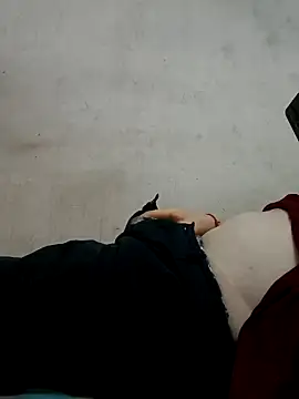 Snapshot of mohnis76 chatting on 28, 3, 2026 mohnis76 online show from 28, 3, 2026