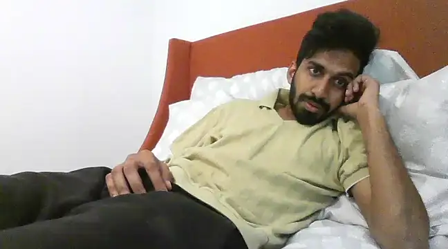 skinny  boy   online show from 11, 12, 2024