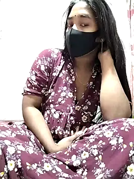 Snapshot of Etha-Moni chatting on 9, 12, 2024 Etha-Moni online show from 9, 12, 2024