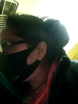 Snapshot of heenage chatting on 22, 12, 2024 heenage online show from 22, 12, 2024