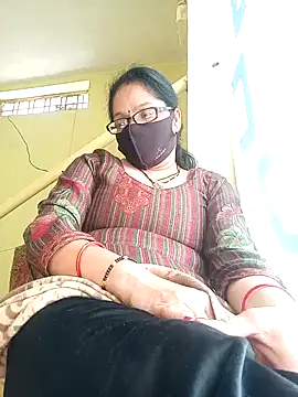 Snapshot of heenage chatting on 10, 1, 2025 heenage online show from 10, 1, 2025