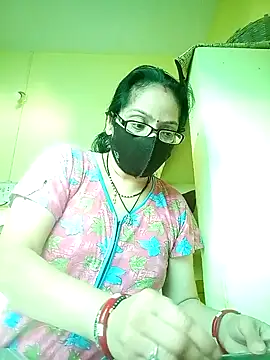 Snapshot of heenage chatting on 11, 2, 2025 heenage online show from 11, 2, 2025