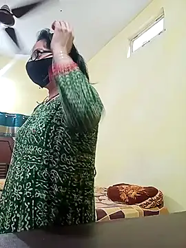 Snapshot of heenage chatting on 1, 3, 2025 heenage online show from 1, 3, 2025