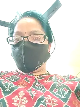 Snapshot of heenage chatting on 16, 3, 2025 heenage online show from 16, 3, 2025