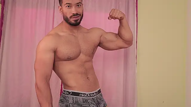 Snapshot of freddsexxx chatting on 12, 12, 2024 freddsexxx online show from 12, 12, 2024