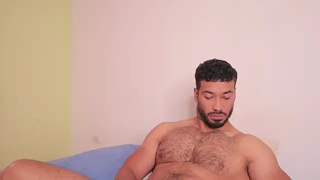 Snapshot of freddsexxx chatting on 15, 10, 2025 freddsexxx online show from 15, 10, 2025