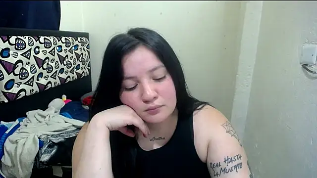 shopyymessyy online show from 29, 4, 2026