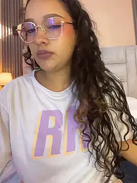 EMILYY FOXY online show from 7, 6, 2026