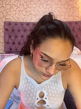 EMILYY FOXY online show from 13, 6, 2026