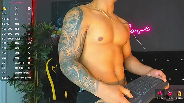 Snapshot of jordan_mayers02 chatting on 12, 2, 2025 jordan mayers02 online show from 12, 2, 2025