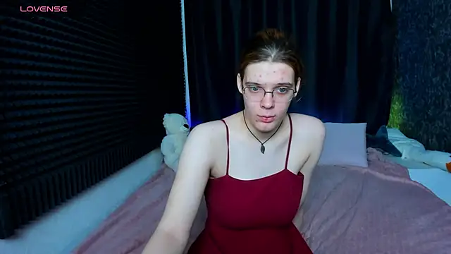 Snapshot of KIKI_Krash chatting on 21, 1, 2025 KIKI Krash online show from 21, 1, 2025