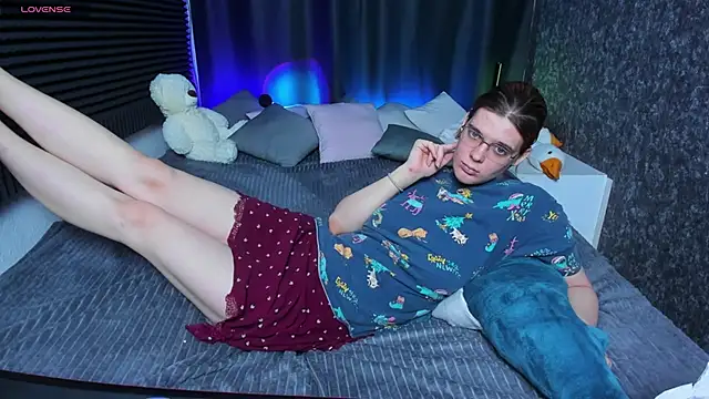 Snapshot of KIKI_Krash chatting on 11, 2, 2025 KIKI Krash online show from 11, 2, 2025