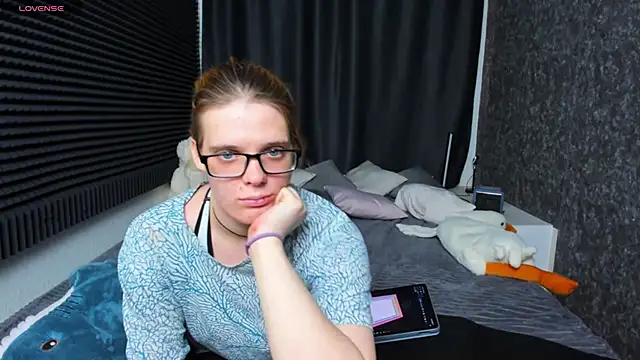 Snapshot of KIKI_Krash chatting on 21, 3, 2025 KIKI Krash online show from 21, 3, 2025