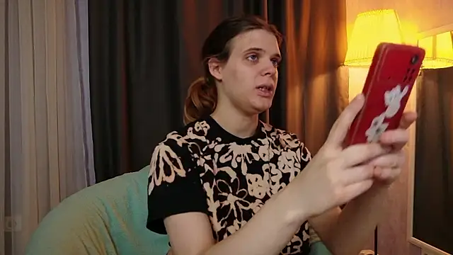 Snapshot of KIKI_Krash chatting on 3, 3, 2026 KIKI Krash online show from 3, 3, 2026