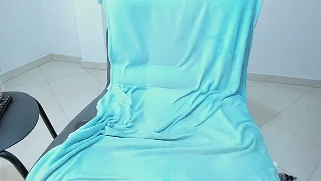 anniesweet- online show from 20, 12, 2024