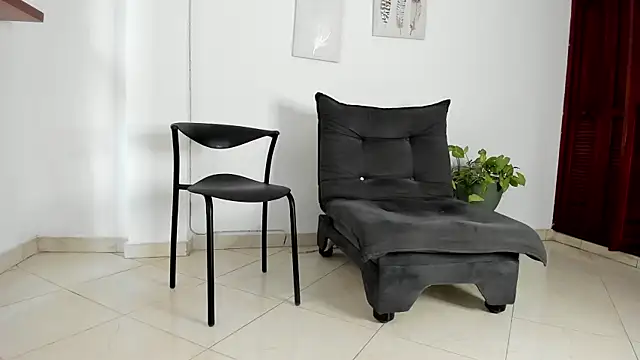 anniesweet- online show from 16, 12, 2025