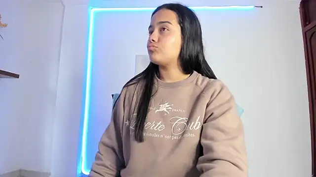 Snapshot of anniesweet- chatting on 5, 2, 2026 anniesweet- online show from 5, 2, 2026