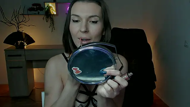 EricaPowers online show from 11, 12, 2024