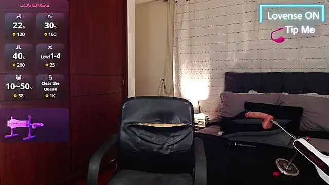 Hornymoan online show from 3, 2, 2026