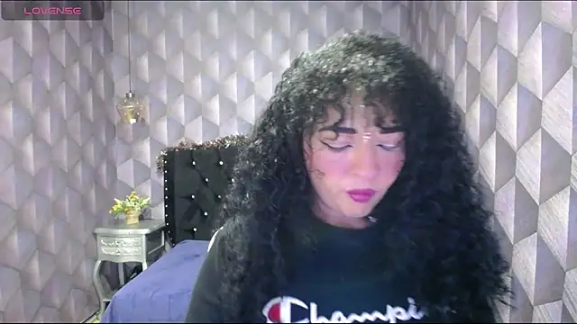 Sofiacowperx online show from 3, 1, 2025