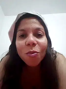 Carliina Soussa online show from 21, 12, 2024