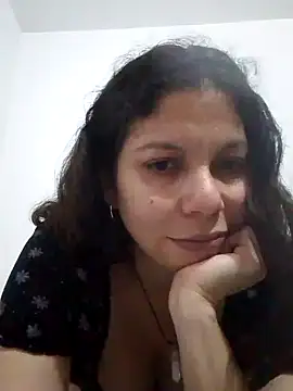 Carliina Soussa online show from 6, 1, 2025