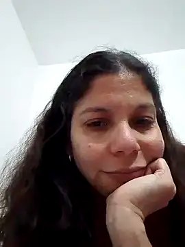 Carliina Soussa online show from 18, 1, 2025