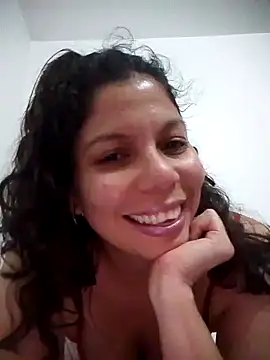 Carliina Soussa online show from 4, 2, 2025