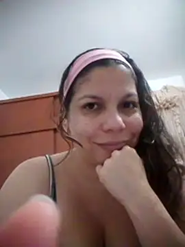 Carliina Soussa online show from 13, 11, 2025