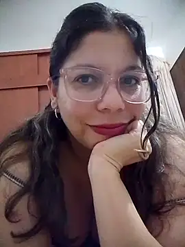 Carliina Soussa online show from 30, 4, 2026