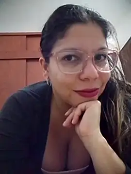 Carliina Soussa online show from 9, 5, 2026