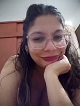 Carliina Soussa online show from 11, 5, 2026