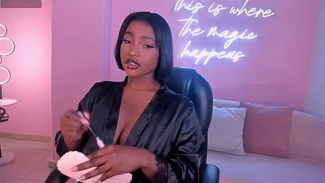 Snapshot of SavannahStorm chatting on 18, 2, 2026 SavannahStorm online show from 18, 2, 2026