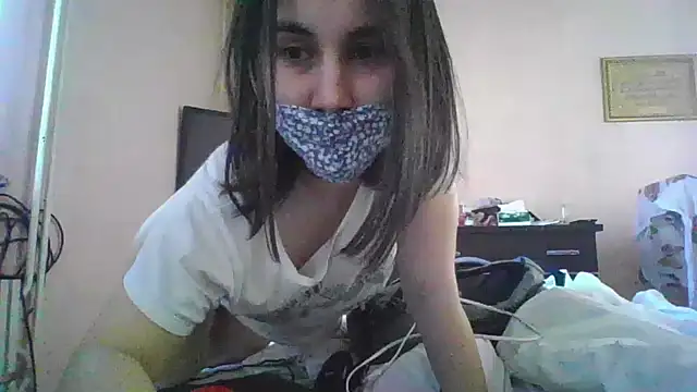 Snapshot of MikaKors chatting on 16, 3, 2025 MikaKors online show from 16, 3, 2025